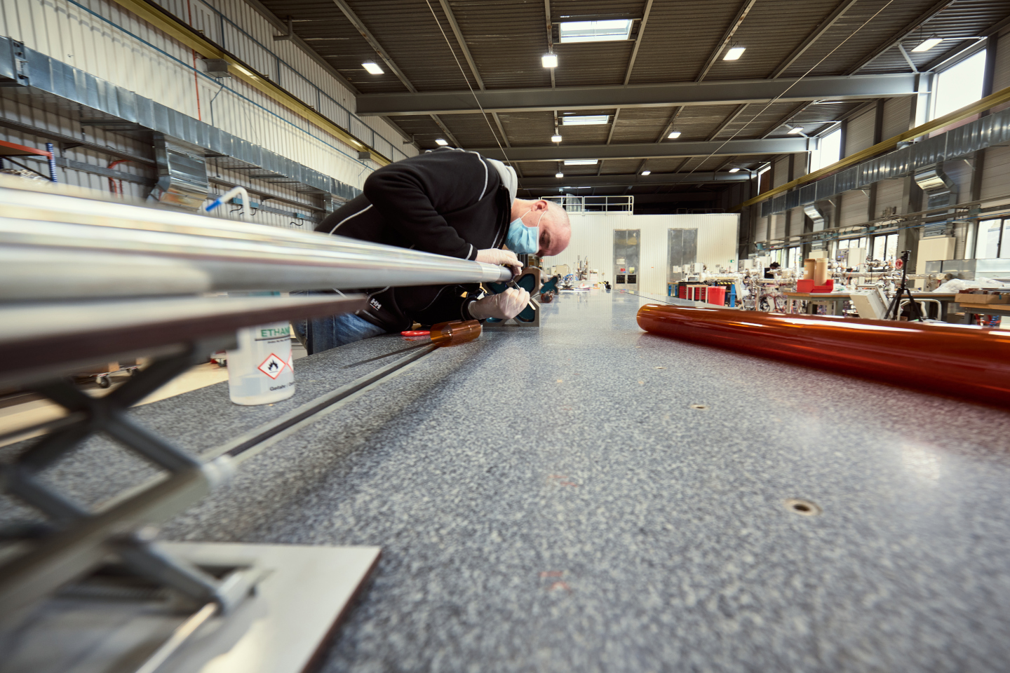 Figure 2- Installation of the optical fibers for the monitoring of the central segment of the new vacuum chamber of CMS