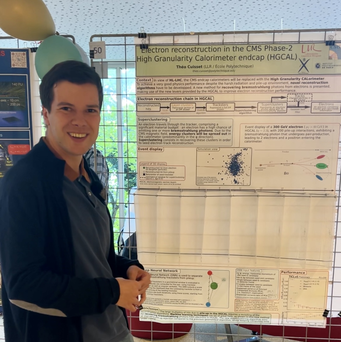 Winner of the poster session, Theo Cuisset, presenting his research on HGCAL.